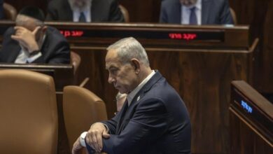رئيس حكومة الاحتلال يروج لحملته الانتخابية بفيديو يجمع ممداني وخامنئي وأردوغان 