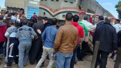 مصرع مواطن اسفل عجلات القطار اثتاء عبوره مزلقان بقنا