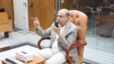 محافظ المنيا يتابع معارض «أهلًا مدارس» على مستوى المحافظة