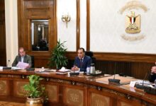 رئيس الوزراء يتابع جهود تحفيز الإنتاج المحلي وتعميق التصنيع الوطني وزيادة الصادرات