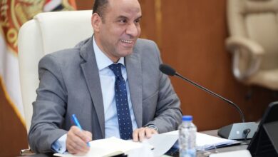 وزير العمل: اعتماد 5732 ناجحًا بمهنة “مساعد الخدمات الصحية” 