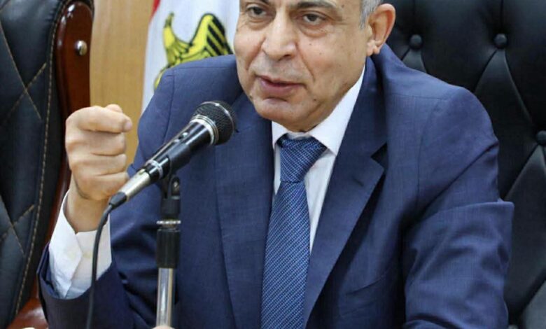 محافظ المنيا يمد فترة إنهاء إجراءات تراخيص الميكروباص 14 راكب محافظ المنيا يمد فترة إنهاء إجراءات تراخيص الميكروباص 14 راكب