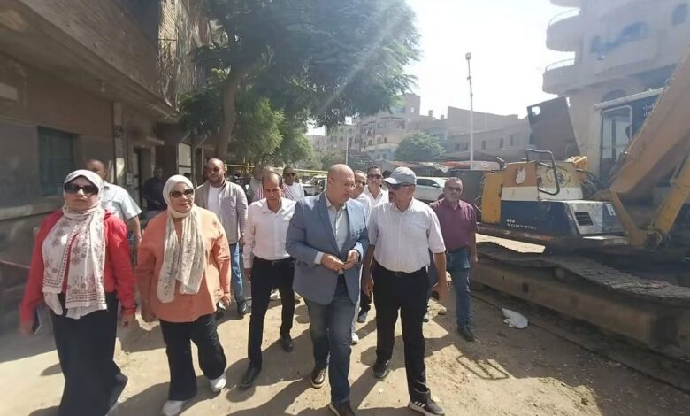 نائب محافظ الجيزة يتابع ميدانيًا أعمال ربط مشروع الصرف الصحي لقريتي منيل شيحة وطموه بمجمع أبو النمرس وخط الصرف الصحي نائب محافظ الجيزة يتابع ميدانيًا أعمال ربط مشروع الصرف الصحي لقريتي منيل شيحة وطموه بمجمع أبو النمرس وخط الصرف الصحي