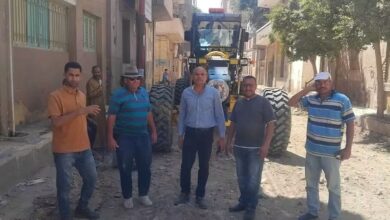 شارع زهران في سمالوط يطوى صفحة الماضي .. محافظ المنيا يكلف ببدء رصف الطريق وتجميلة