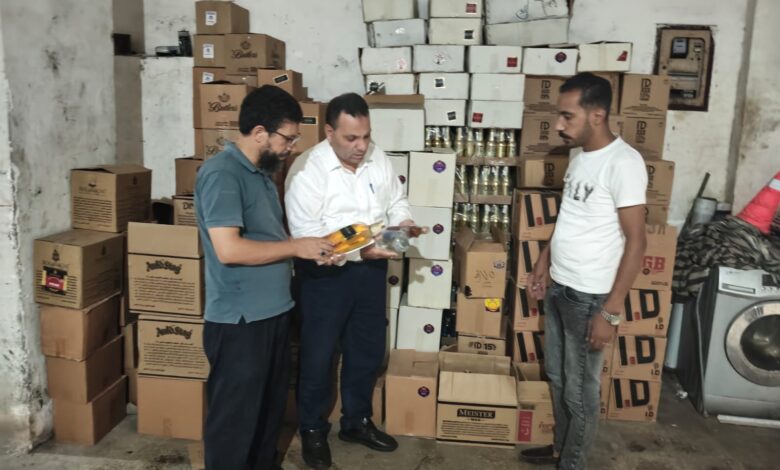 ضبط 4747 زجاجة من المنتجات الكحولية داخل منشأة بدون ترخيص بالإسكندرية ضبط 4747 زجاجة من المنتجات الكحولية داخل منشأة بدون ترخيص بالإسكندرية