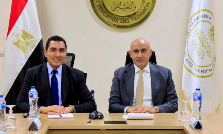وزيرا التعليم والشباب يبحثان اكتشاف المواهب الرياضية بالمدارس وزيرا التعليم والشباب يبحثان اكتشاف المواهب الرياضية بالمدارس