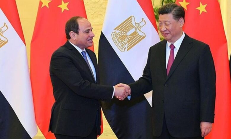 السيسي يستقبل الرئيس الصيني شي جينبينج لتعزيز الشراكة الاستراتيجية بين القاهرة وبكين