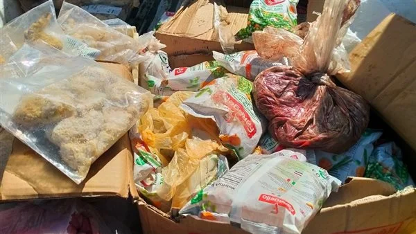 ضبط لحوم فاسده ومواد غذائية منتهية الصلاحية وتحرير مخالفات في بني سويف ضبط لحوم فاسده ومواد غذائية منتهية الصلاحية وتحرير مخالفات في بني سويف