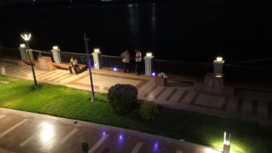في اليوم العالمي لمرضى الزهايمر ٠٠إضاءة ممشى بني سويف السياحي باللون البنفسجي