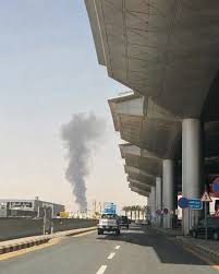 تصاعد دخان أسود قرب مطار الرياض والدفاع المدني يعلن انتهاء حالة الخطر تصاعد دخان أسود قرب مطار الرياض والدفاع المدني يعلن انتهاء حالة الخطر