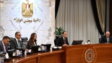 رئيس الوزراء يوجه المحافظين بالتوسع فى إقامة المعارض خلال المواسم والأعياد