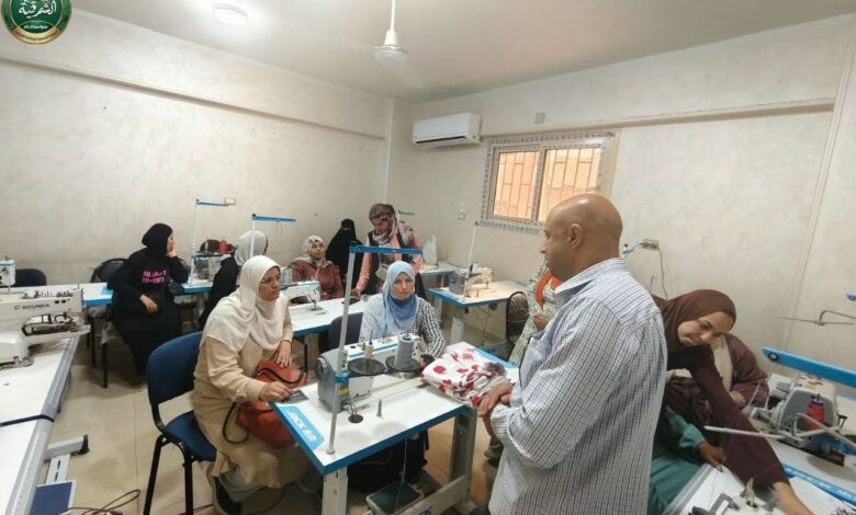 قومي المرأة بالشرقية: تنفذ ٨دورات تدريبية في ريادة الأعمال استهدفت ٢٠٠ سيدة قومي المرأة بالشرقية: تنفذ ٨دورات تدريبية في ريادة الأعمال استهدفت ٢٠٠ سيدة