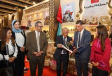 آلاف الزوار وسفراء ووفود جامعية في اليوم الثاني لمعرض «تراثنا 2026»للحرف اليدوية   
