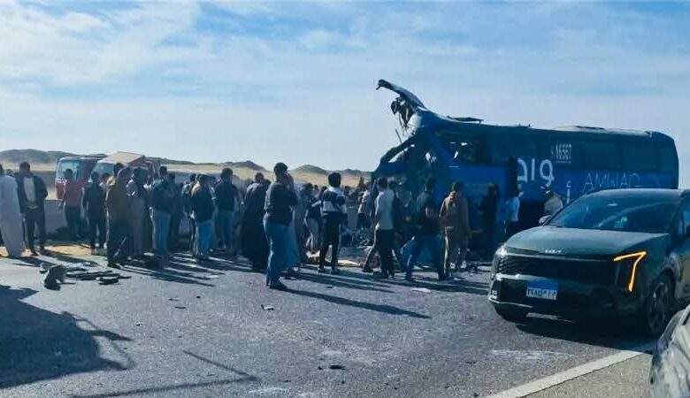 محافظ الفيوم يوجه بالدفع بـ20 سيارة إسعاف لنقل مصابي حادث «الصحراوي الغربي»