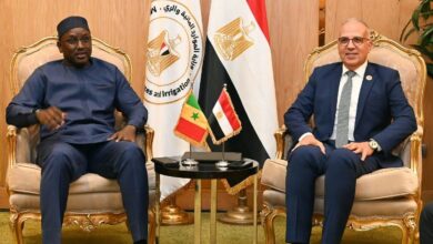 الدكتور سويلم يلتقي وزير المياه والصرف الصحي السنغالي لبحث تعزيز التنسيق في قضايا المياه الأفريقية الدكتور سويلم يلتقي وزير المياه والصرف الصحي السنغالي لبحث تعزيز التنسيق في قضايا المياه الأفريقية
