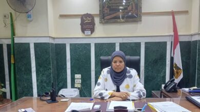 رئيسة مركز ومدينة ملوي تتابع جهود الوحدات القروية.