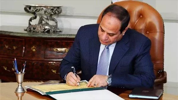 السيسي يصدق على تأجيل «الإجراءات الجنائية».. بدء التطبيق في أكتوبر 2027 السيسي يصدق على تأجيل «الإجراءات الجنائية».. بدء التطبيق في أكتوبر 2027