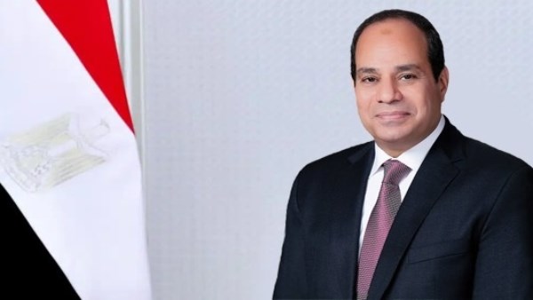 “السيسي” يصدق على اتفاق الوضع القانوني للصليب والهلال الأحمر في مصر