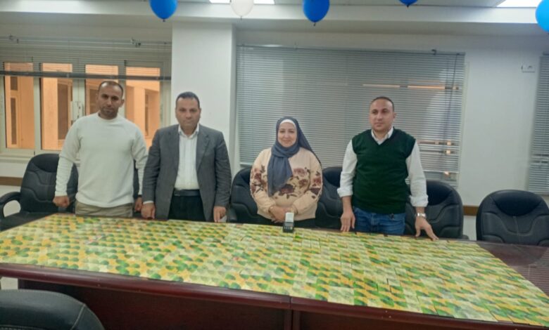 ضبط 723بطاقة تموينية بحوزة مخبز بلدي متوقف عن العمل بدون إذن فى الاسكندرية ضبط 723بطاقة تموينية بحوزة مخبز بلدي متوقف عن العمل بدون إذن فى الاسكندرية