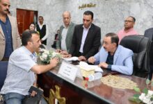 محافظ سوهاج يعقد اللقاء الجماهيري الأسبوعي لبحث مطالب المواطنين وحل مشكلاتهم