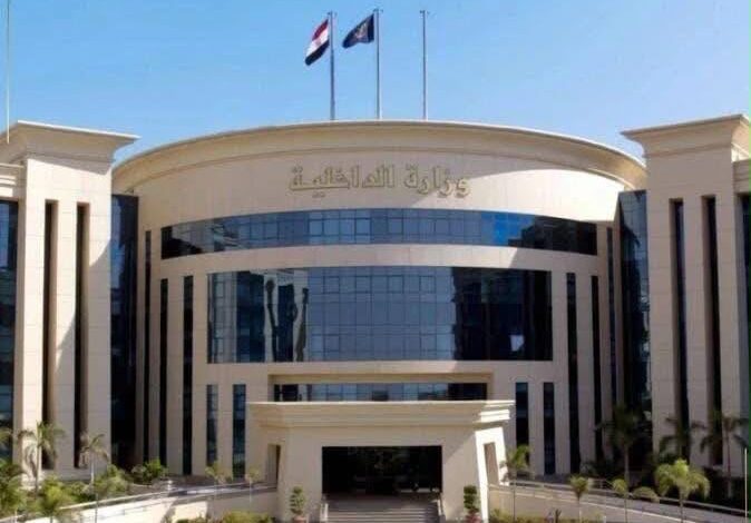 الداخلية تحسم الجدل بشأن حريق مول مصر بمدينة 6 أكتوبر الداخلية تحسم الجدل بشأن حريق مول مصر بمدينة 6 أكتوبر