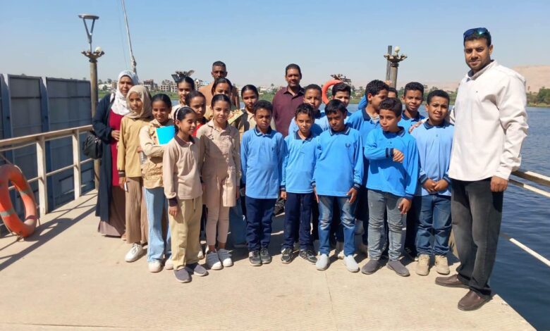 للتعرف على مراحل تنقيتها..” مياه الأقصر” تستقبل وفد طلابى بأحد المدارس الإبتدائية للتعرف على مراحل تنقيتها..” مياه الأقصر” تستقبل وفد طلابى بأحد المدارس الإبتدائية
