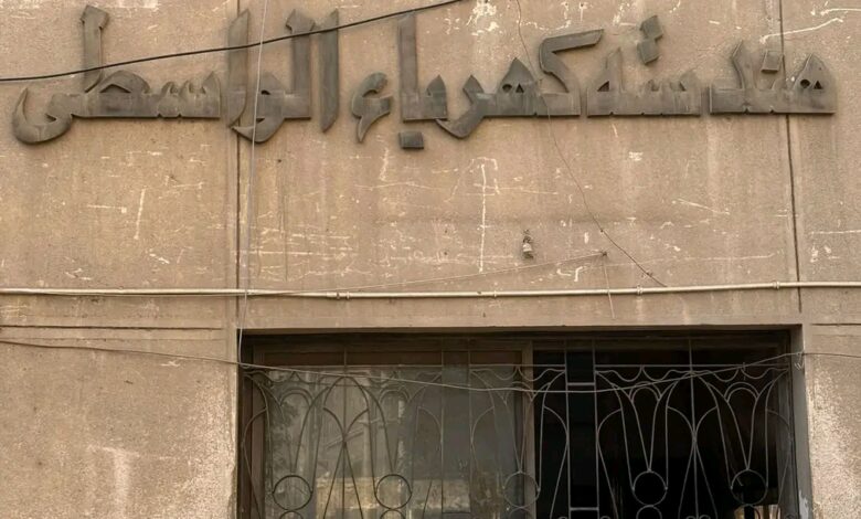 ضبط موظفين بهندسة كهرباء الواسطى لتسهيل تركيب عدادات دون تحصيل رسوم بالمخالفه للقانون ضبط موظفين بهندسة كهرباء الواسطى لتسهيل تركيب عدادات دون تحصيل رسوم بالمخالفه للقانون