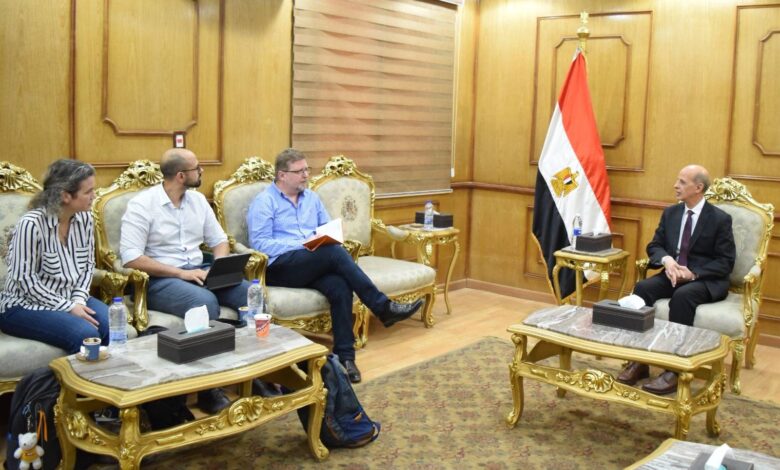 جامعة بني سويف تفتح آفاق التعاون الدولي مع جامعة باريس ساكلاي الفرنسية في الصيدلة والبحث العلمي جامعة بني سويف تفتح آفاق التعاون الدولي مع جامعة باريس ساكلاي الفرنسية في الصيدلة والبحث العلمي